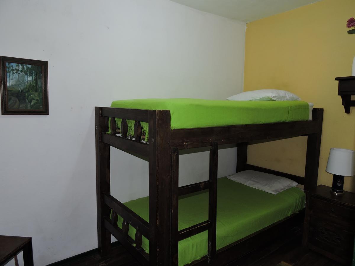 Chocolate Hostel Bogota Ngoại thất bức ảnh
