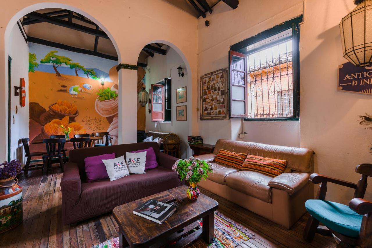 Chocolate Hostel Bogota Ngoại thất bức ảnh